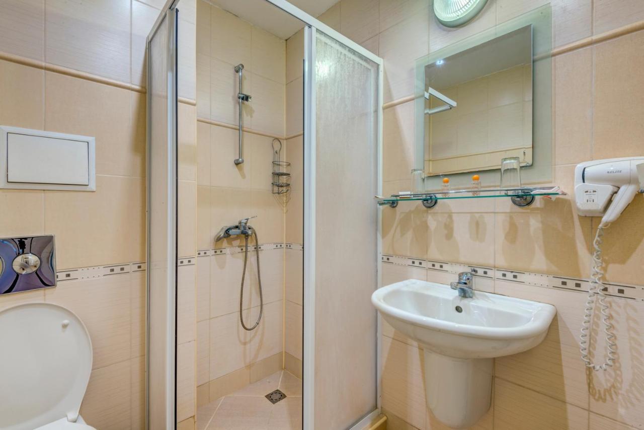 Hotel Capri نيسيبار المظهر الخارجي الصورة